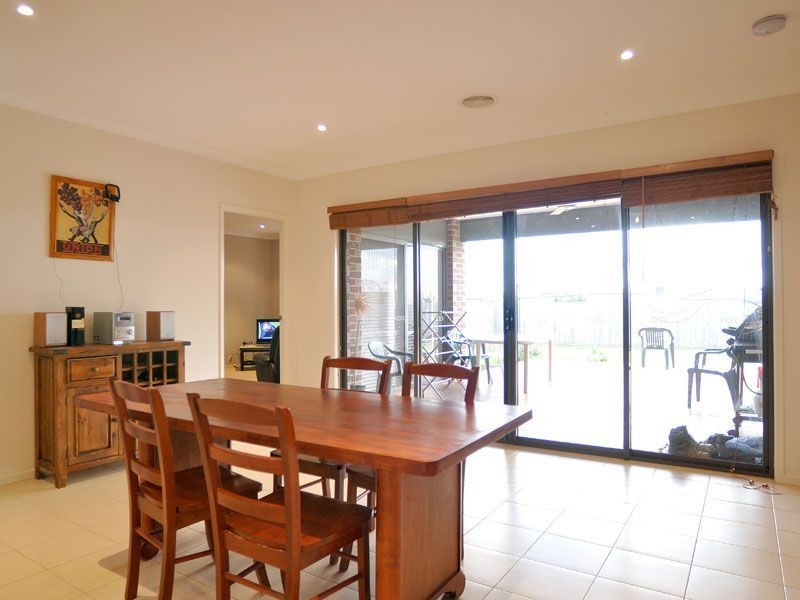 76 Cuttriss St, Inverloch VIC 3996