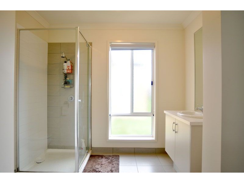 43 Ullathornes Road, Inverloch VIC 3996