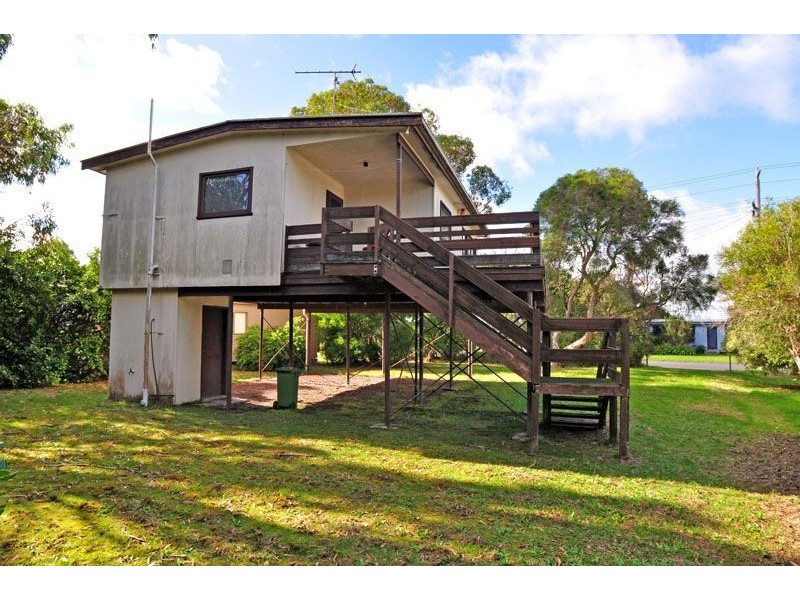 25 Cuttriss St, Inverloch VIC 3996