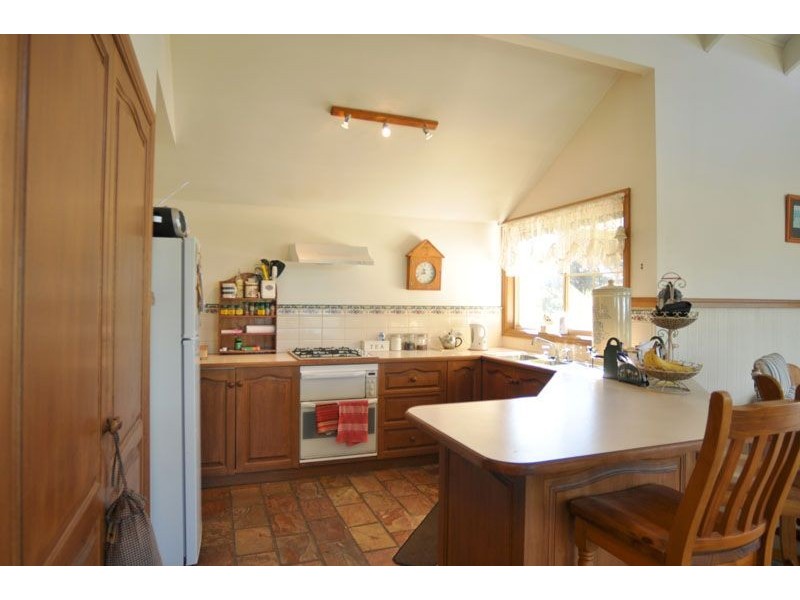 621 Inverloch-Venus Bay Rd, Inverloch VIC 3996