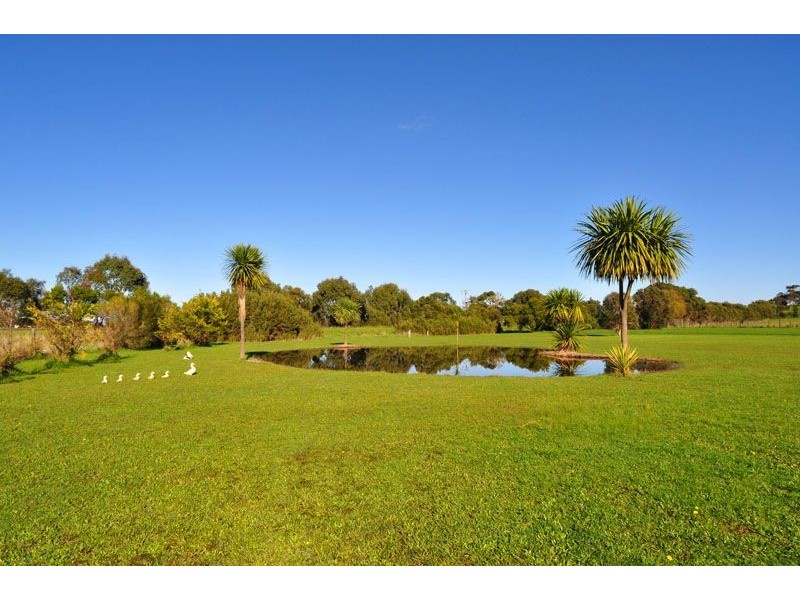 621 Inverloch-Venus Bay Rd, Inverloch VIC 3996