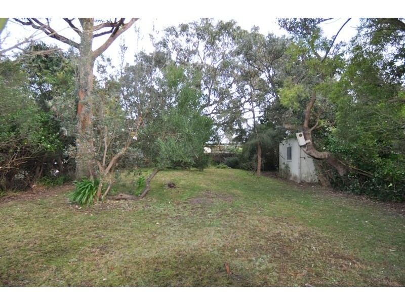 5 Florida Ave, Inverloch VIC 3996