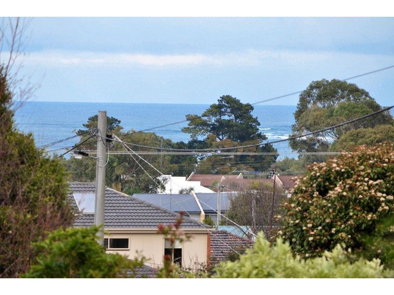 23 Bruce Street, Inverloch VIC 3996