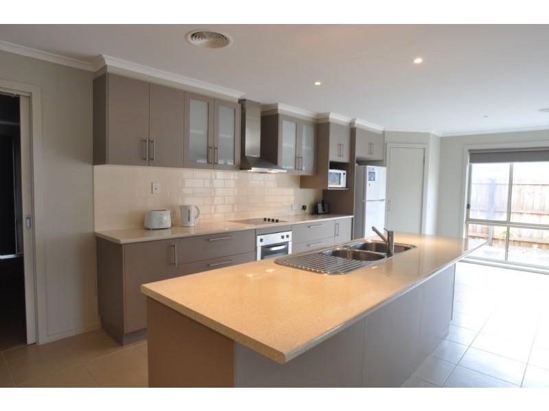 92 Meanderri Drive, Inverloch VIC 3996