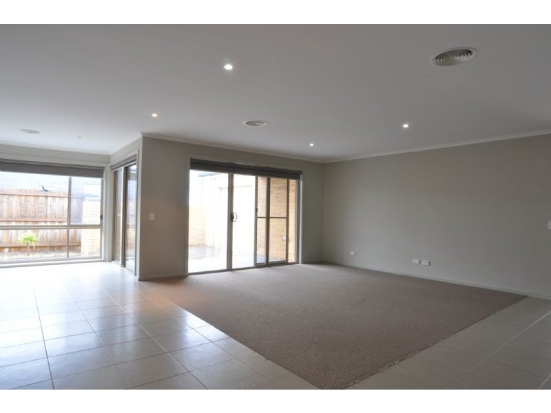 92 Meanderri Drive, Inverloch VIC 3996