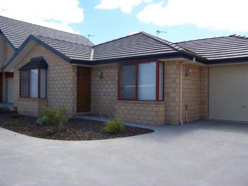 4/9 Meanderri Drive, Inverloch VIC 3996