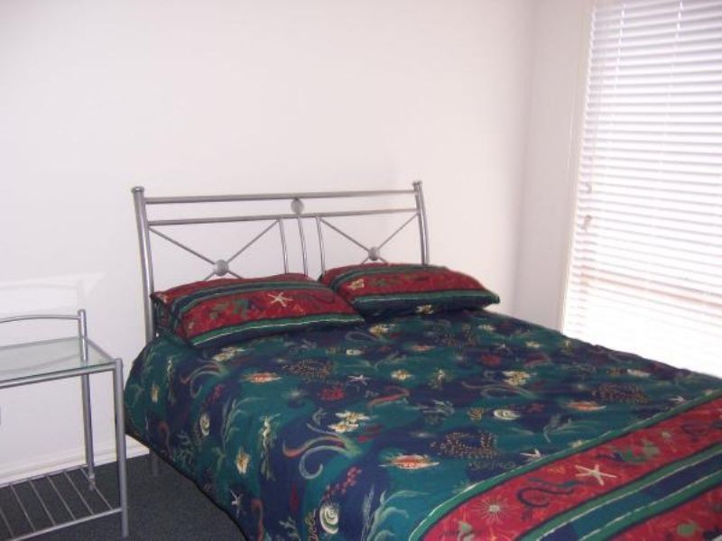 4/9 Meanderri Drive, Inverloch VIC 3996