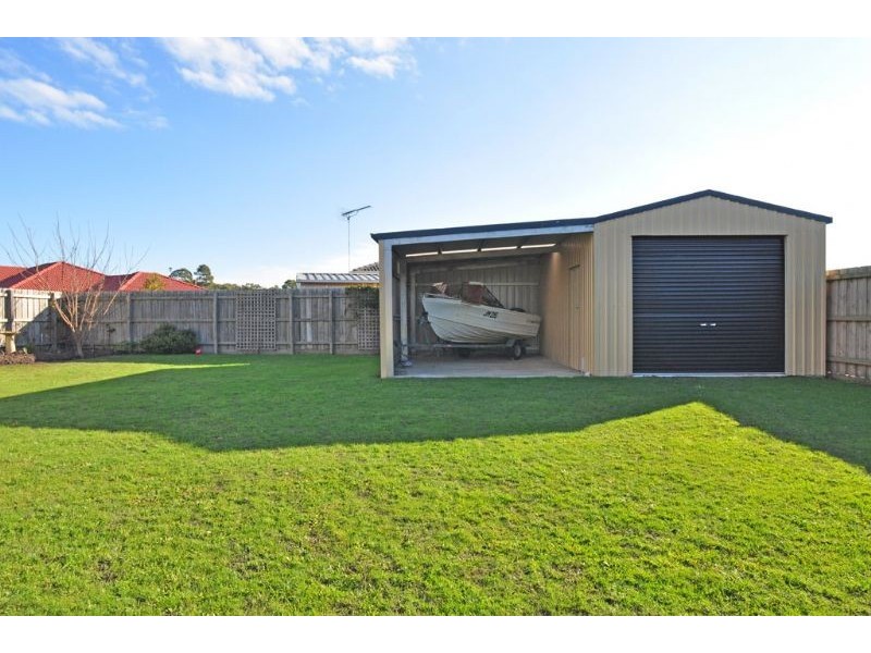 61 Meanderri Drive, Inverloch VIC 3996