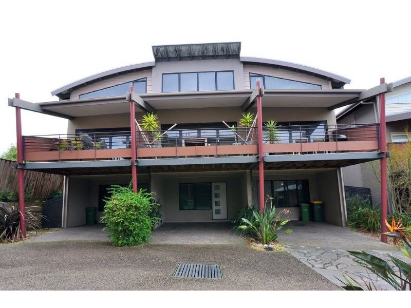 4/1 Beaton Place, Inverloch VIC 3996