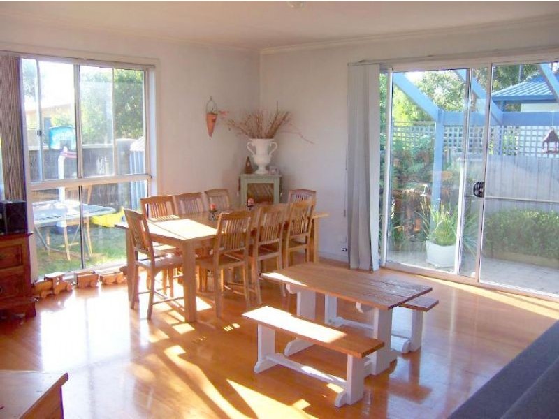 111 Tamara Cres, Inverloch VIC 3996