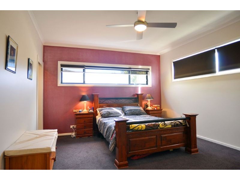 41 Woodland Heath Drive, Inverloch VIC 3996