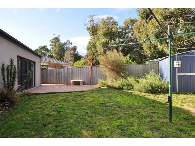 41 Woodland Heath Drive, Inverloch VIC 3996
