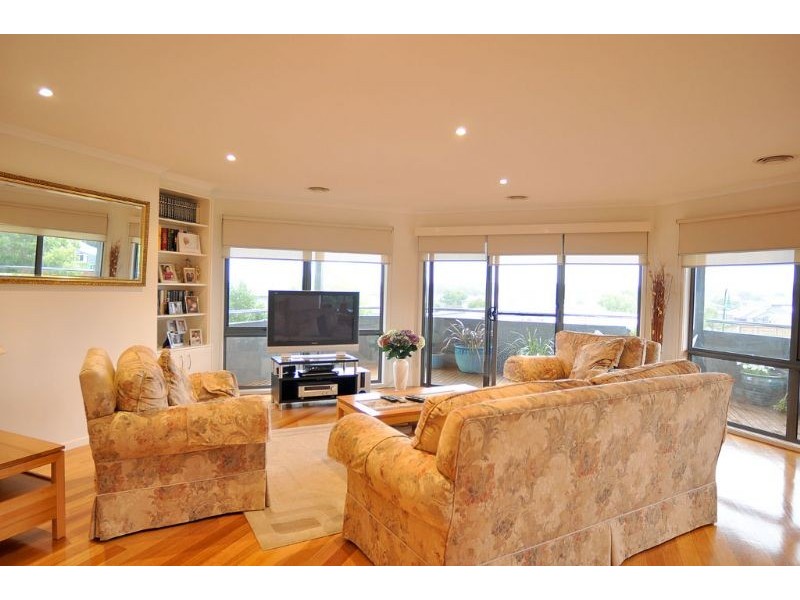 135 Tamara Cres, Inverloch VIC 3996