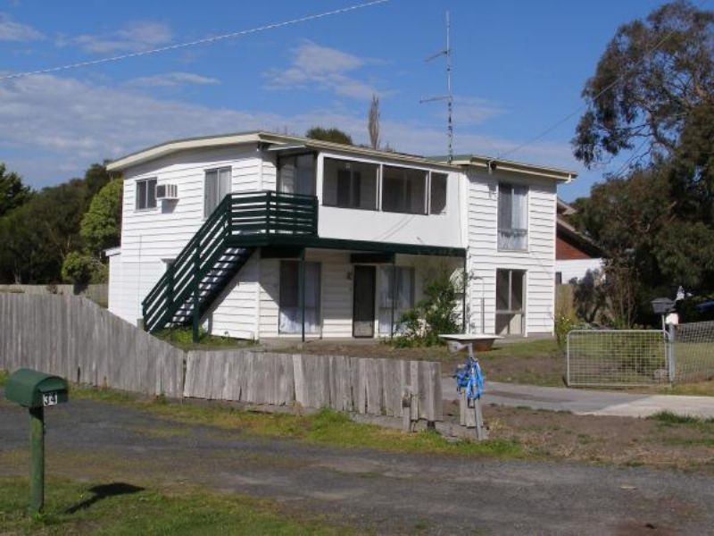 32 Powlett Street, Inverloch VIC 3996