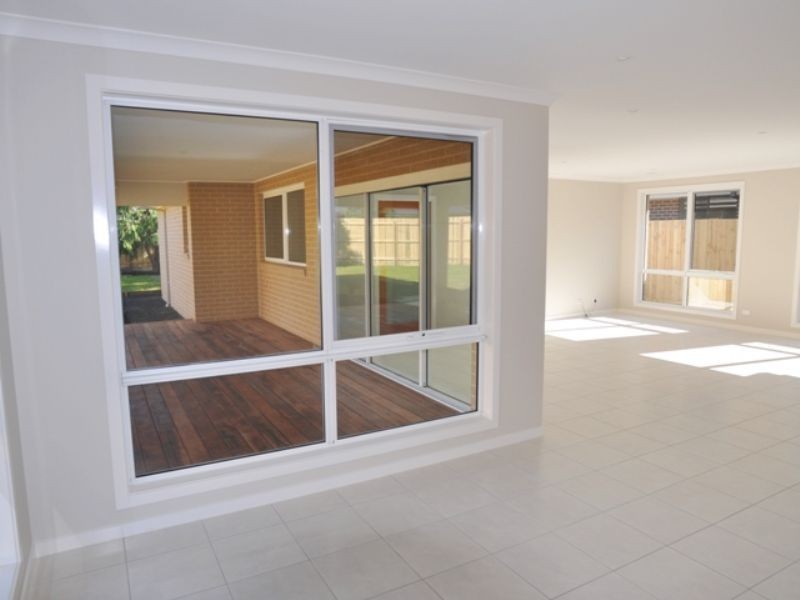 1 Blue Wren Way, Inverloch VIC 3996