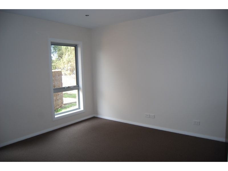 21A Powlett St, Inverloch VIC 3996