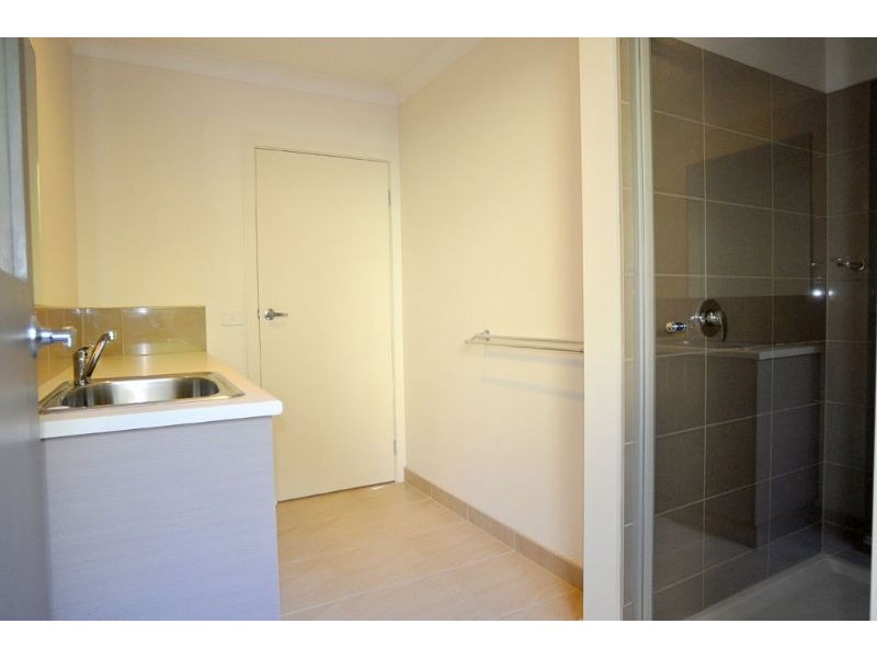 27b Halford Street, Inverloch VIC 3996