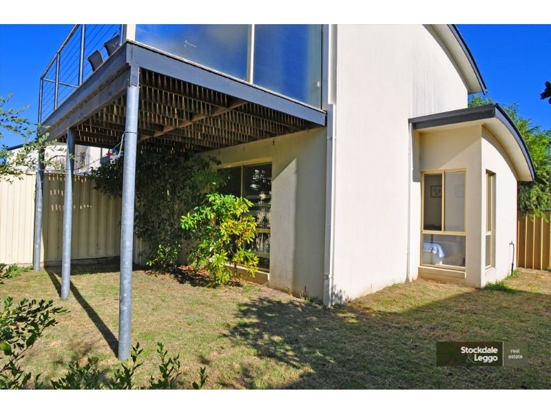 2/24-26 Kathryn Close, Inverloch VIC 3996