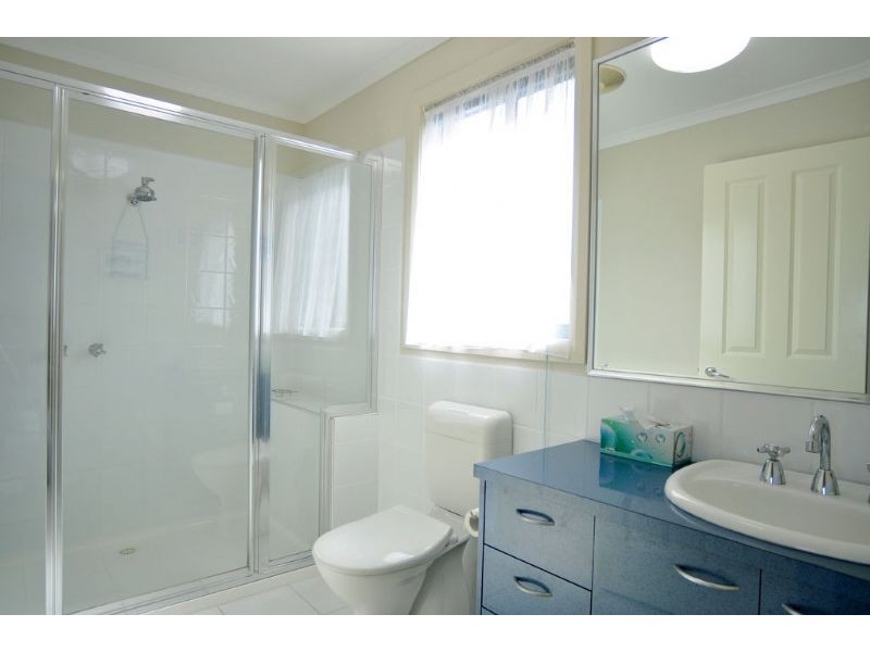 2/7 Pier Road, Inverloch VIC 3996