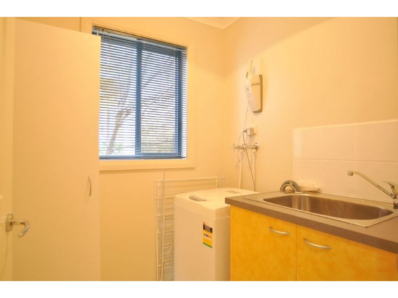 2/7 Pier Road, Inverloch VIC 3996