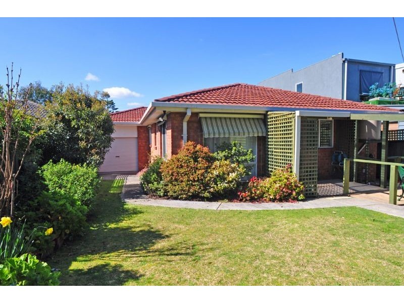 23a Sandy Mount Avenue, Inverloch VIC 3996