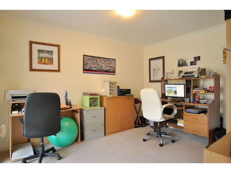 20 Chelsea Square, Inverloch VIC 3996