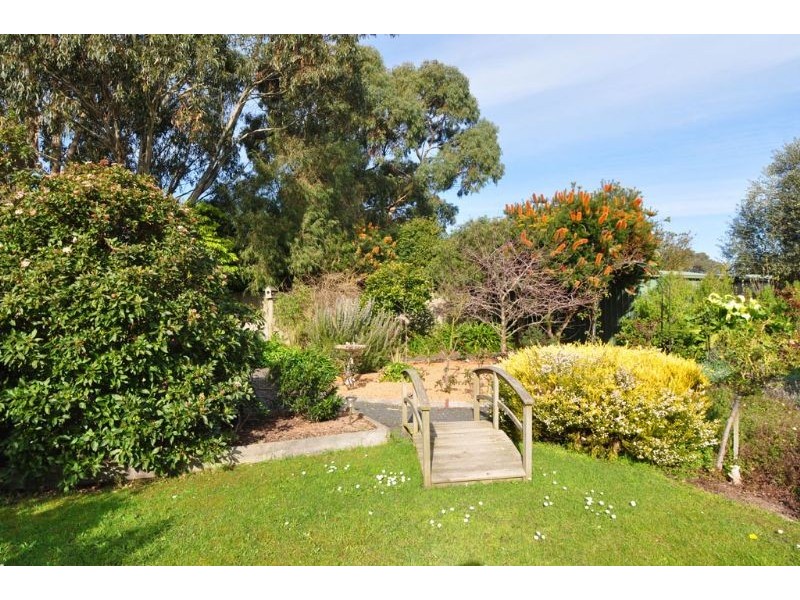 20 Chelsea Square, Inverloch VIC 3996