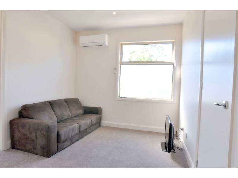 1/2 Freda Street, Inverloch VIC 3996