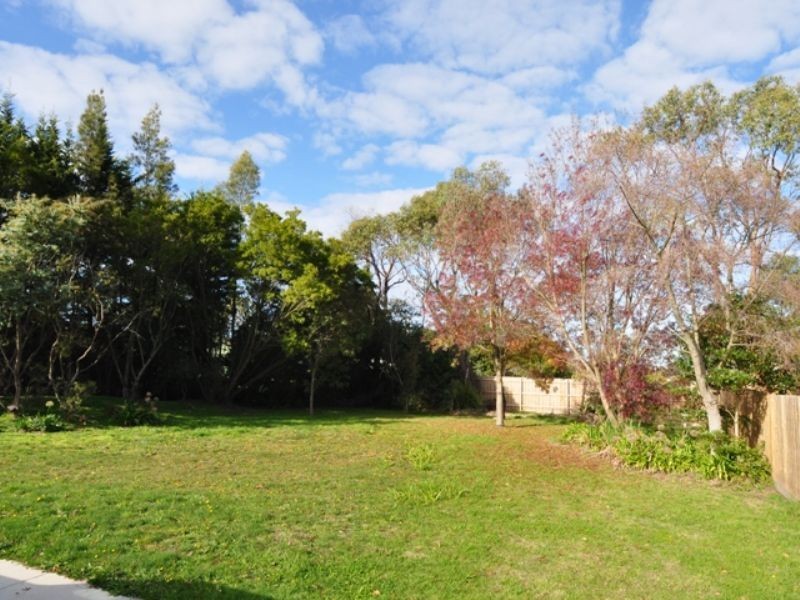 1 Correa Plc, Inverloch VIC 3996