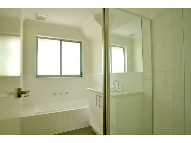 54a Toorak Road, Inverloch VIC 3996