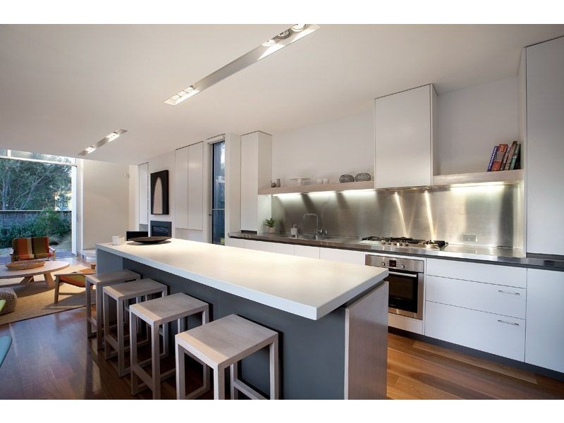 76 Lohr Avenue, Inverloch VIC 3996