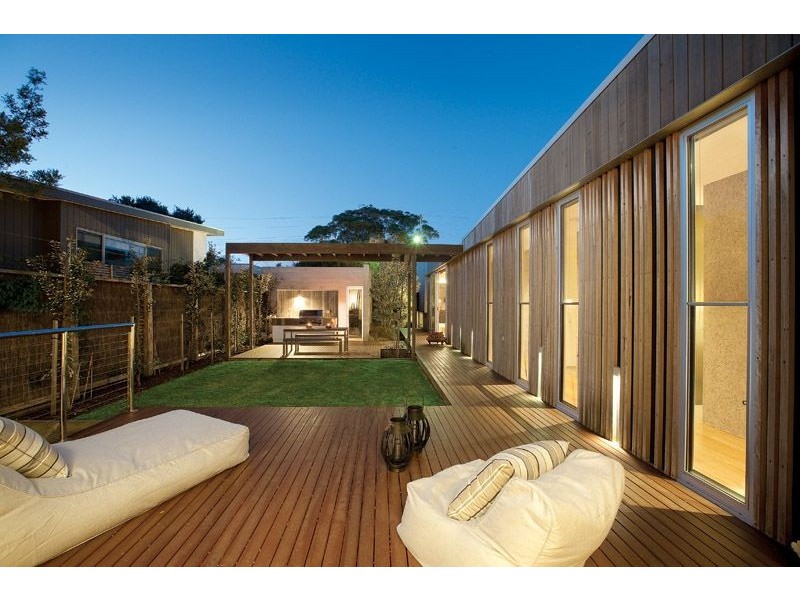 76 Lohr Avenue, Inverloch VIC 3996