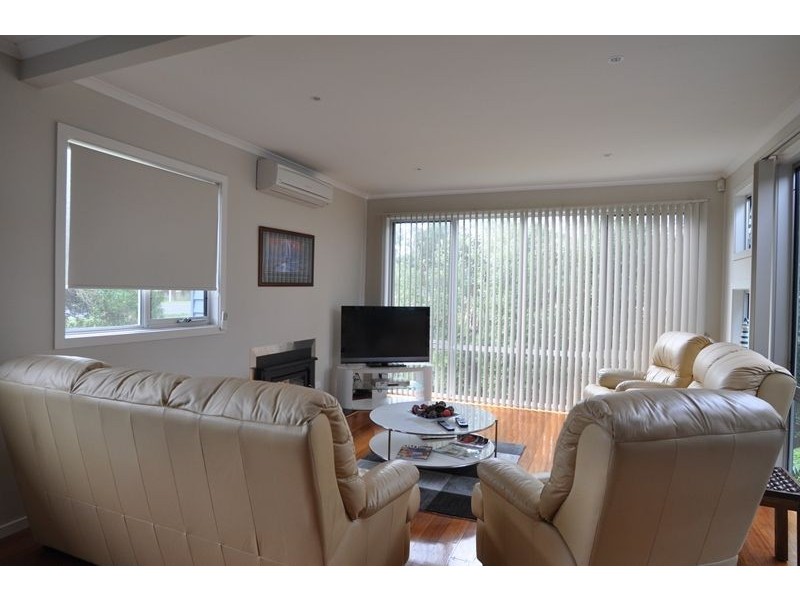 51 Tamara Cres, Inverloch VIC 3996