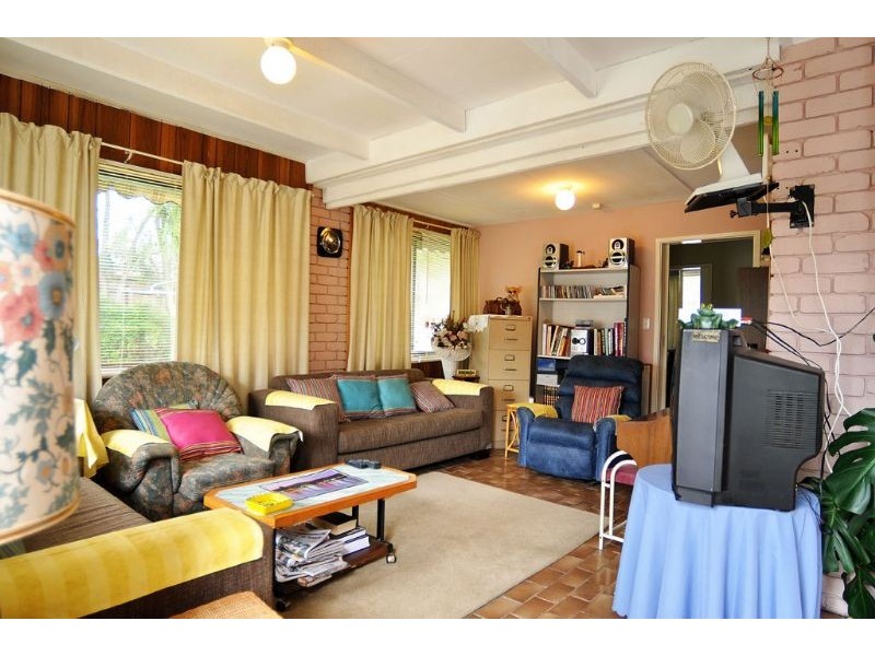 28 Sandy Mount Avenue, Inverloch VIC 3996