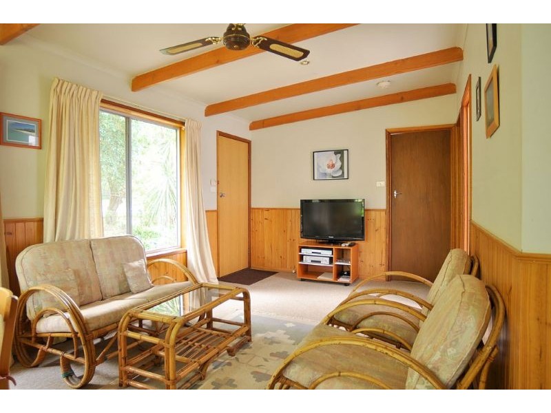 16 Nautilus Road, Inverloch VIC 3996