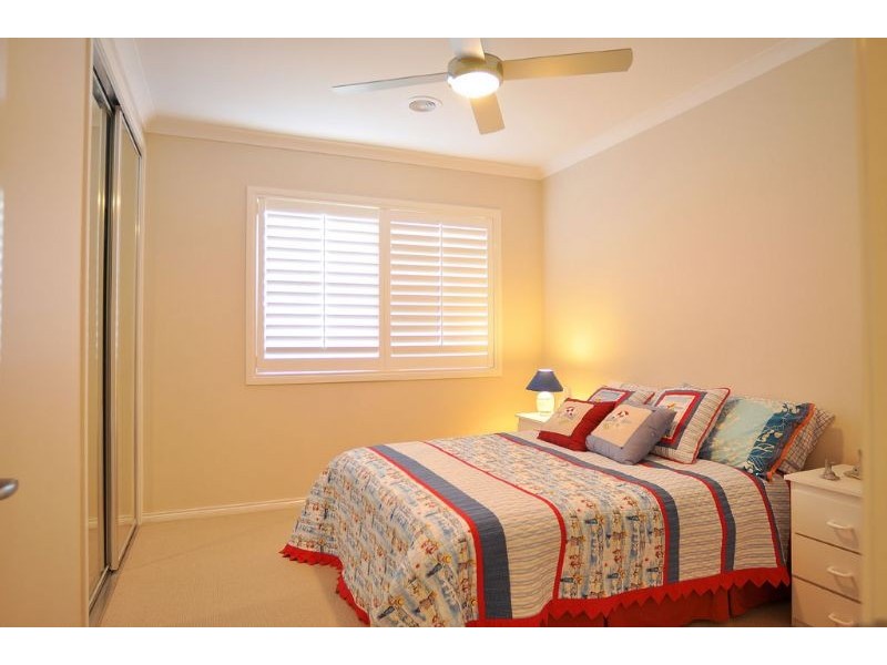 8 Bluewater Place, Inverloch VIC 3996