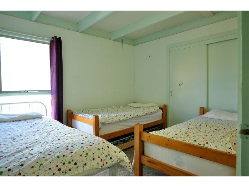 11 Club Ave, Inverloch VIC 3996