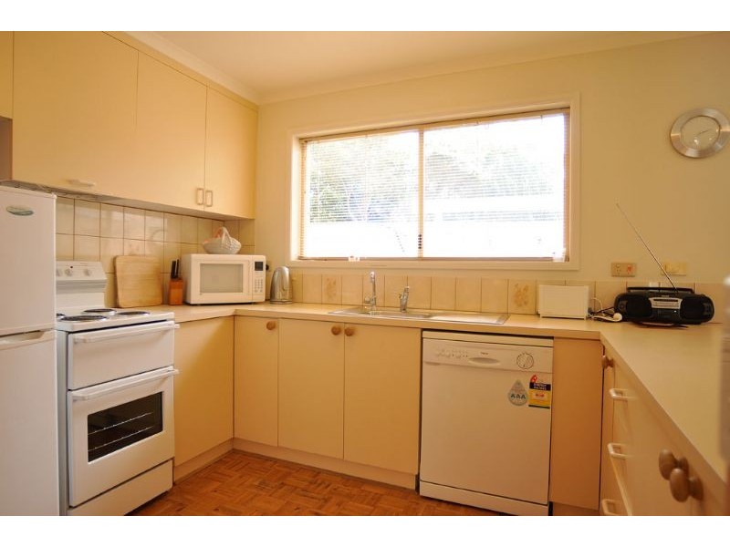 5/2-4 Pymble Ave, Inverloch VIC 3996