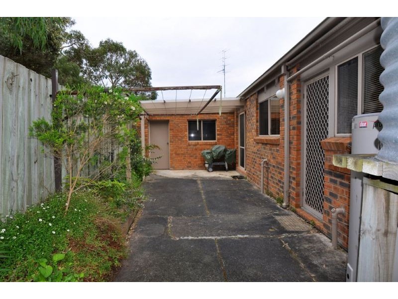 5/2-4 Pymble Ave, Inverloch VIC 3996