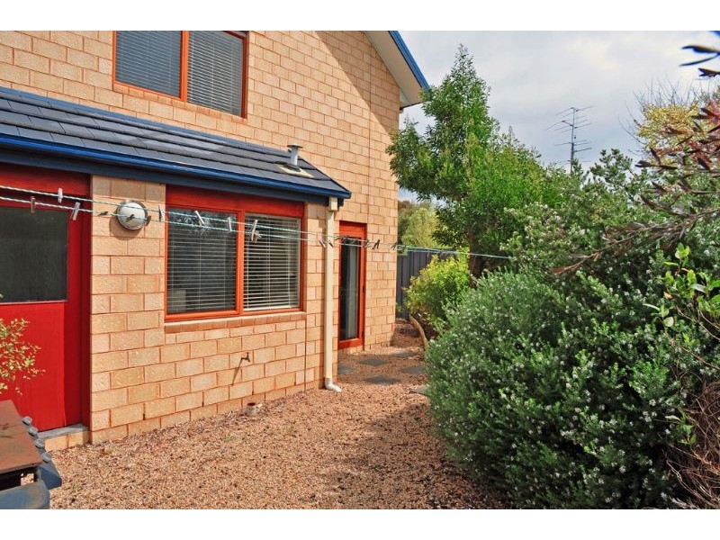 3/9 Meanderri Drive, Inverloch VIC 3996