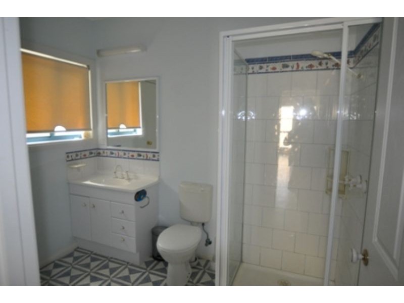 8 Naomi Court, Inverloch VIC 3996