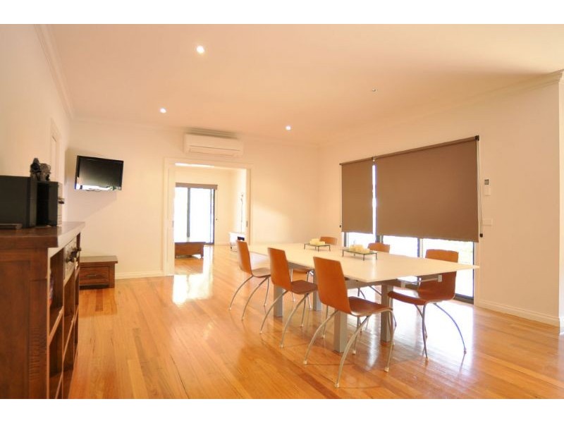 4 Venus St, Inverloch VIC 3996
