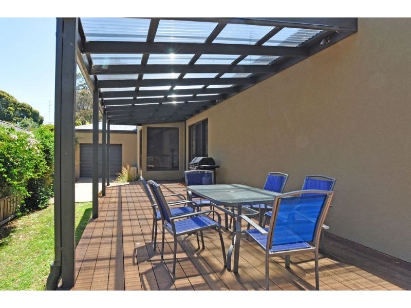 4 Venus St, Inverloch VIC 3996