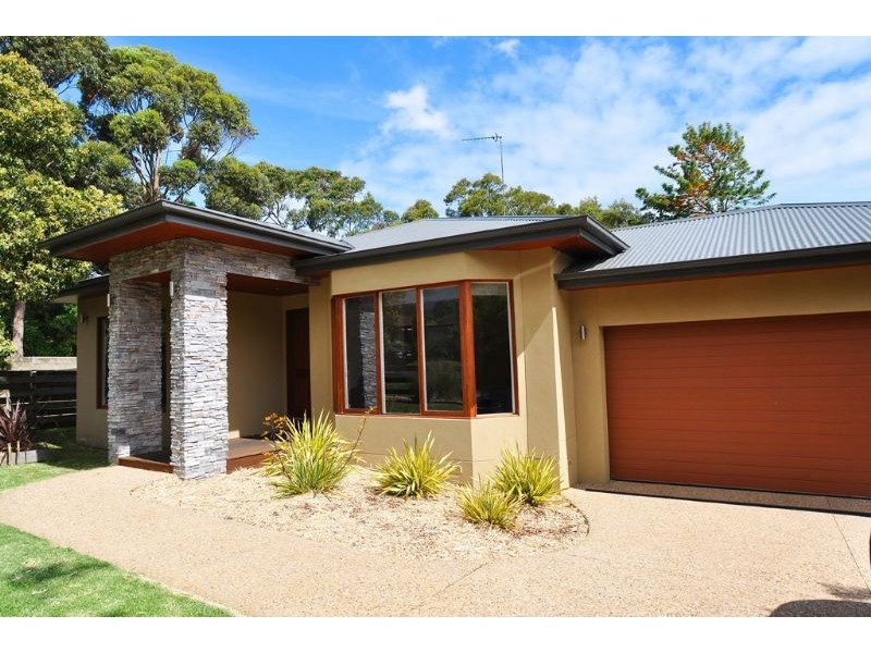 4 Venus, Inverloch VIC 3996