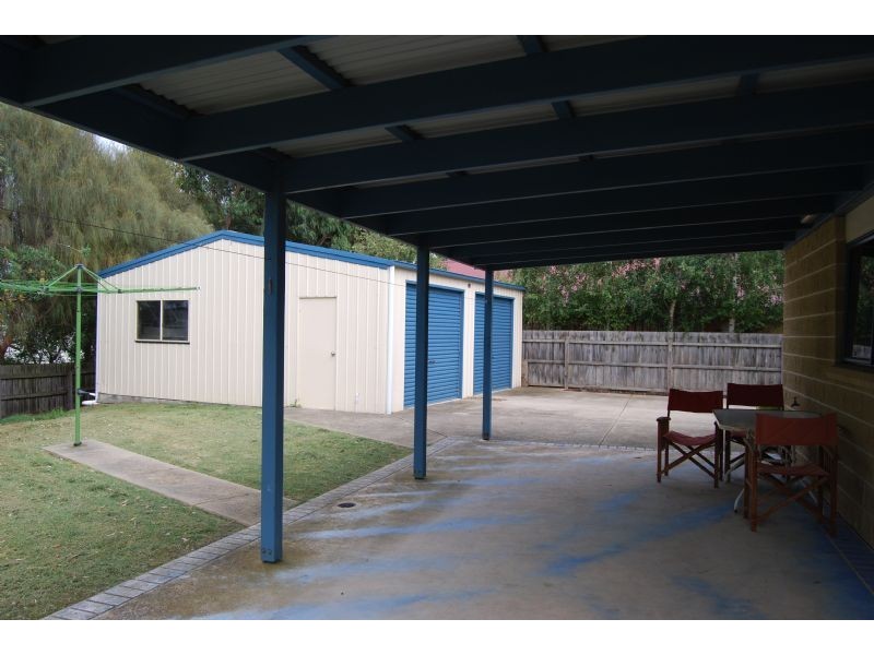 6 Evan Plc, Inverloch VIC 3996