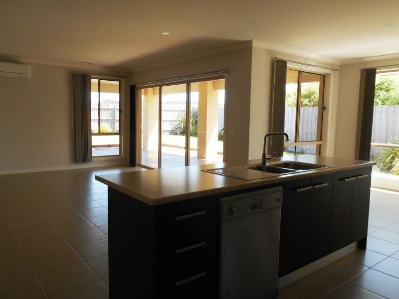 22 Headland Way, Inverloch VIC 3996