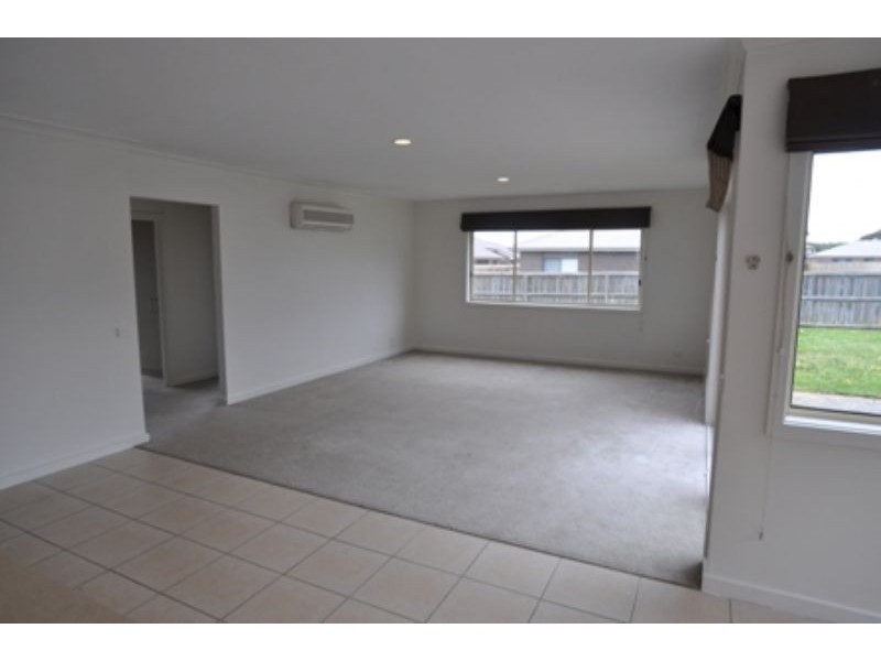 6 Endeavour Plc, Inverloch VIC 3996