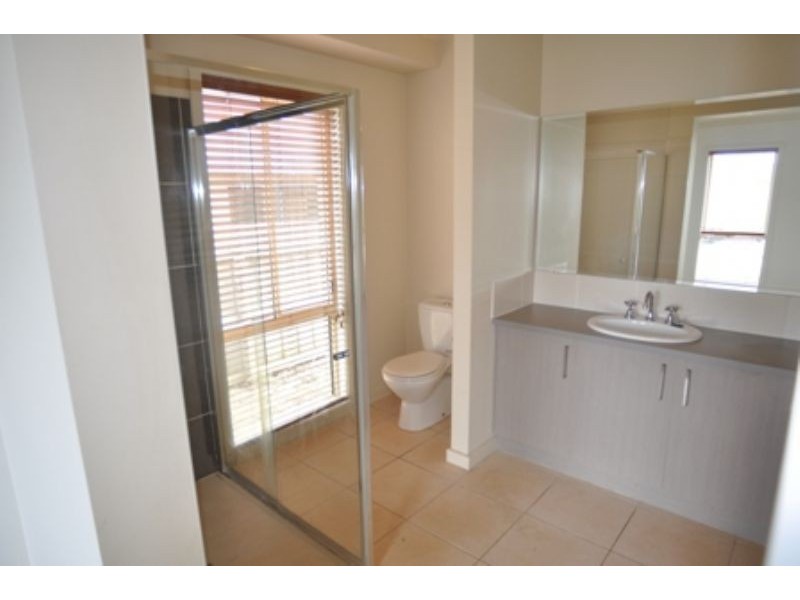 6 Endeavour Plc, Inverloch VIC 3996