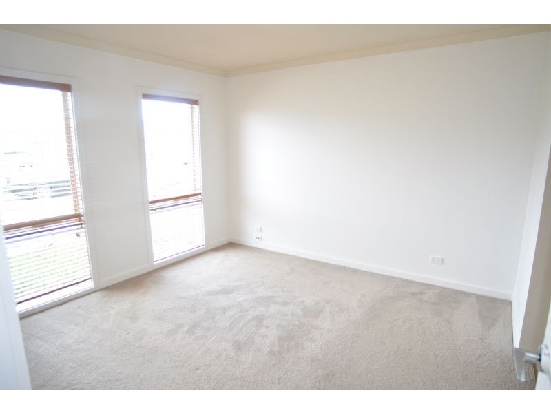 6 Endeavour Plc, Inverloch VIC 3996