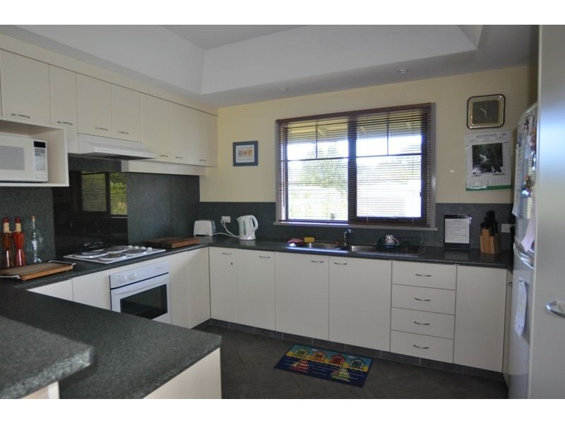 61 Dixon St, Inverloch VIC 3996